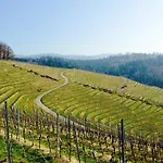 Hotel Pflugwirts Und 3*