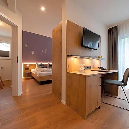 Pflugwirts Und Hotel 3*
