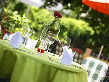 Pflugwirts Und Hotel Oberkirch (Baden)